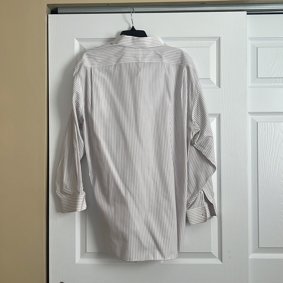 button down - Picture 4 of 4